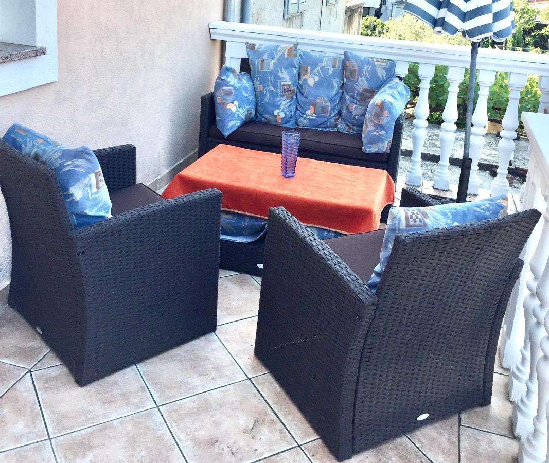 Apartman Luna Punat Exterior foto