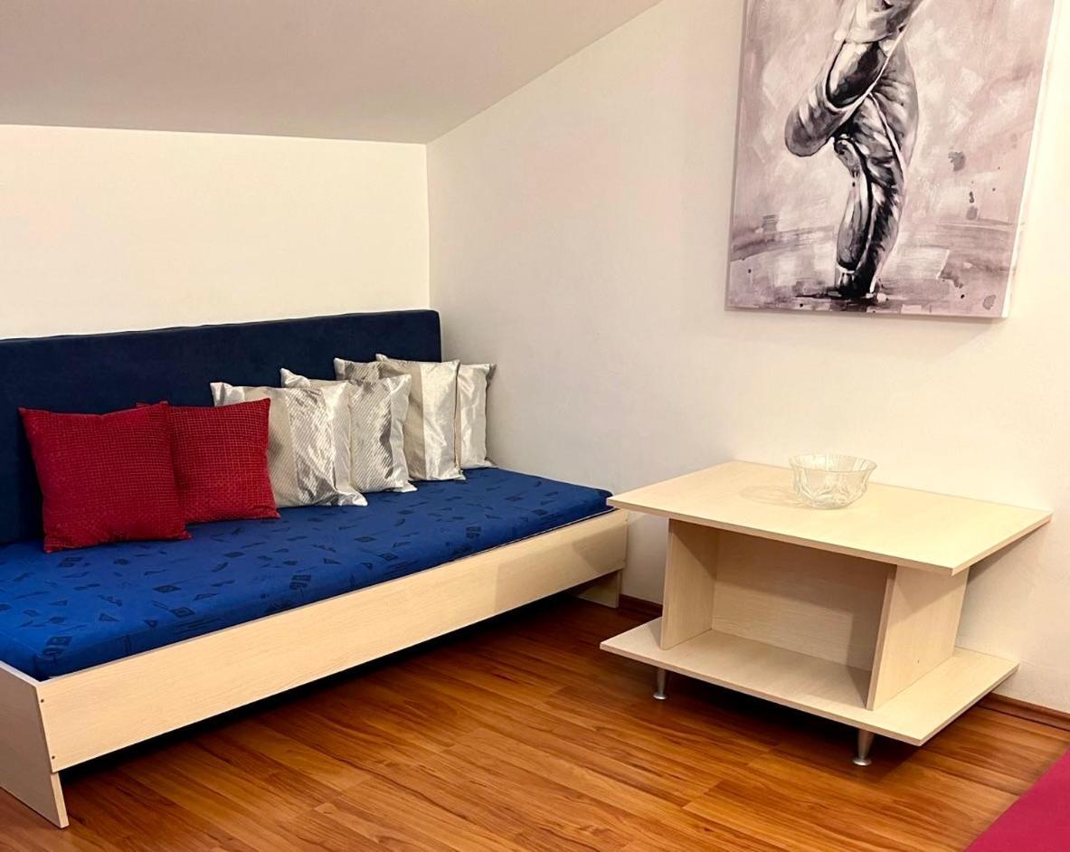 Apartman Luna Punat Exterior foto