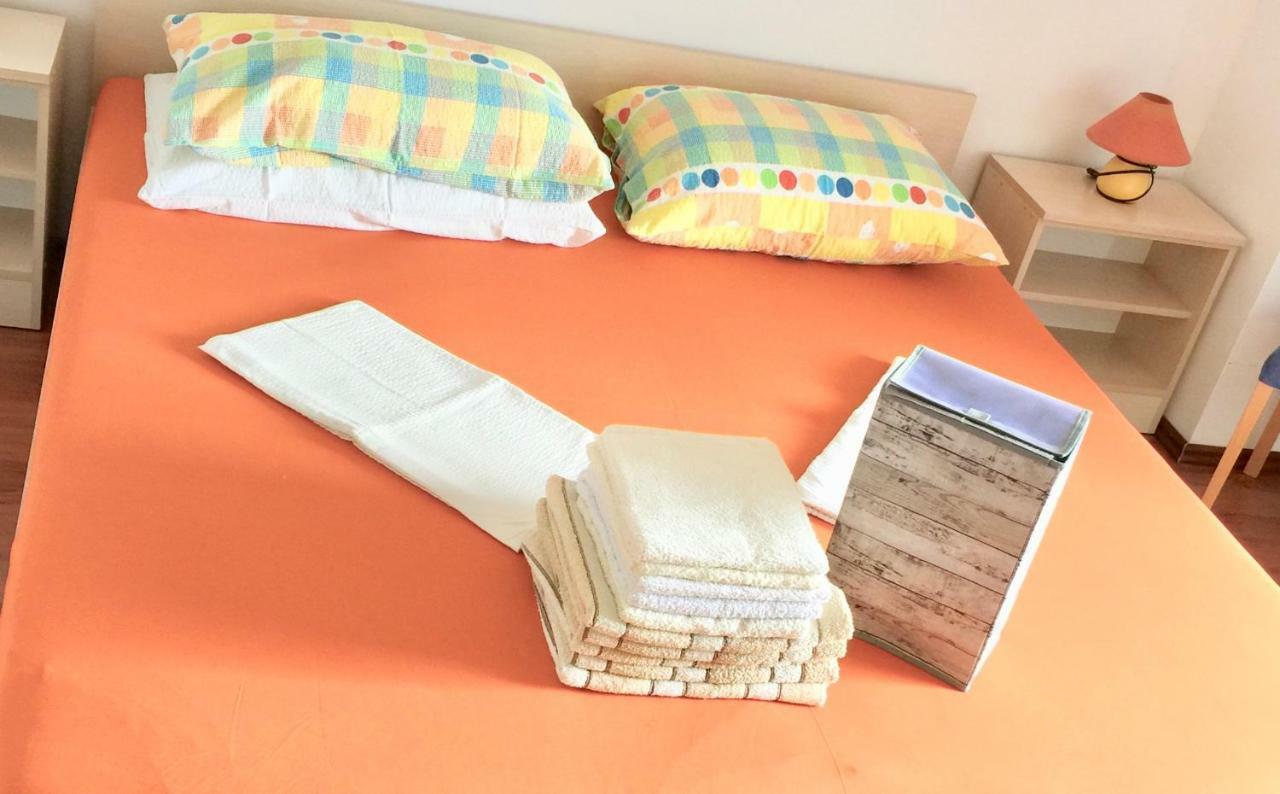 Apartman Luna Punat Exterior foto